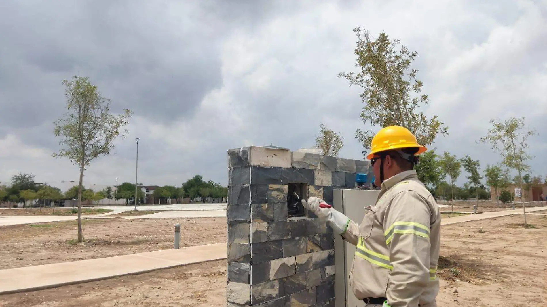 CFE descubre 60 "colgados" en Hacienda El Rosario